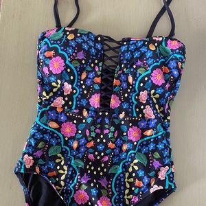 Kenneth Cole swimsuit